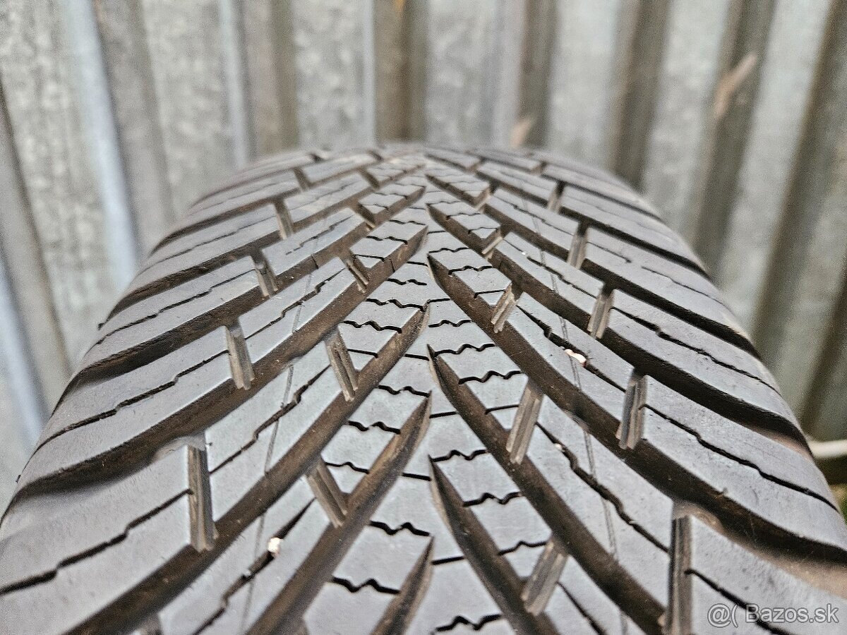 Zimná sada Suzuki - 4x100 r15 + Vredestein 175/65 r15 84H - 4