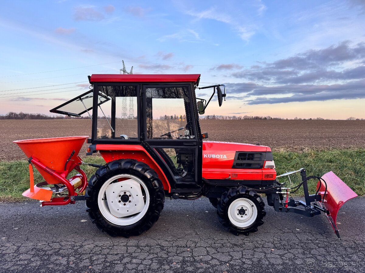 KUBOTA + Zimní výbava - 4