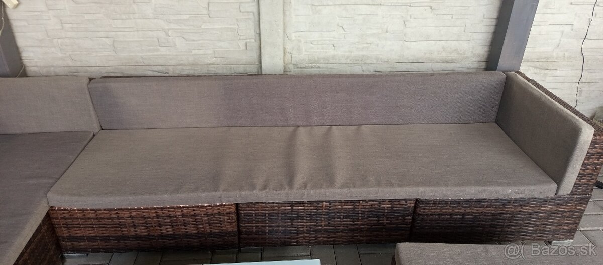 Ratanove sedenie so stolom - 4