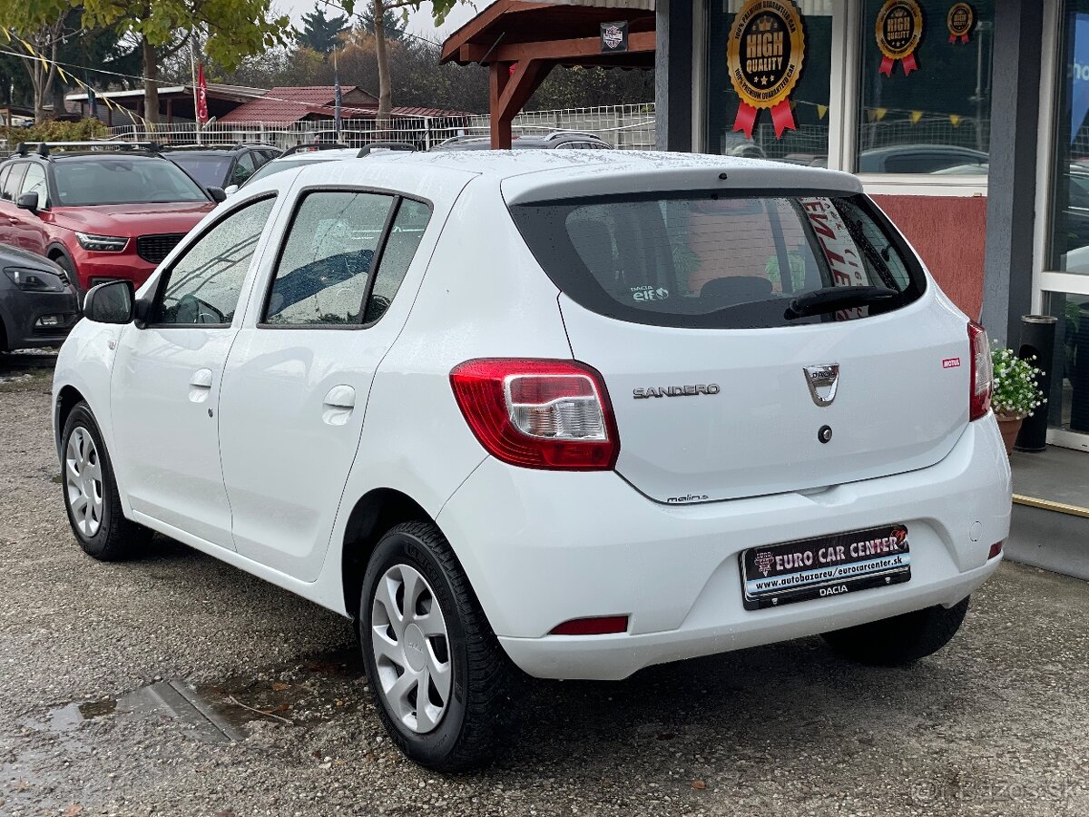 Dacia Sandero 1.2 16V Ambiance - 4