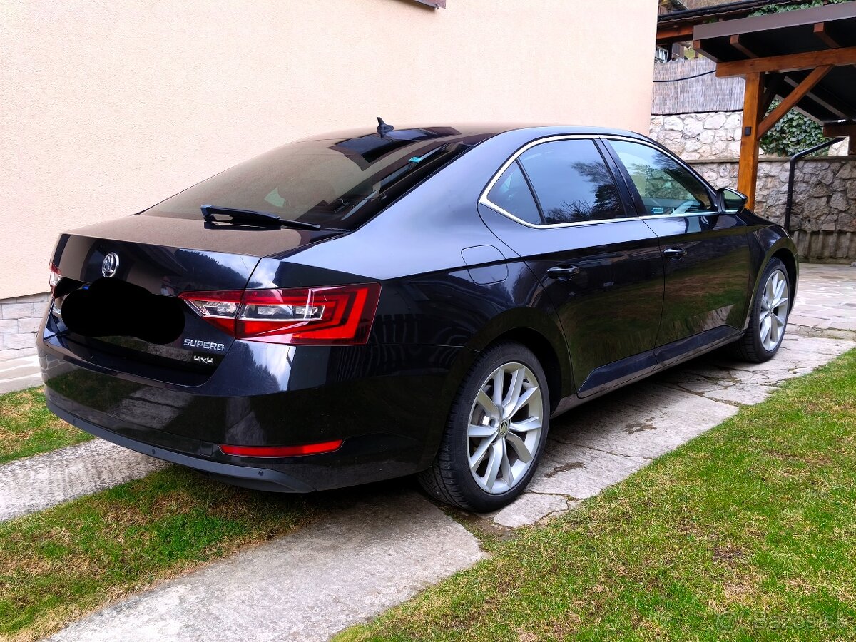 Škoda Superb sedan 4x4 - 4