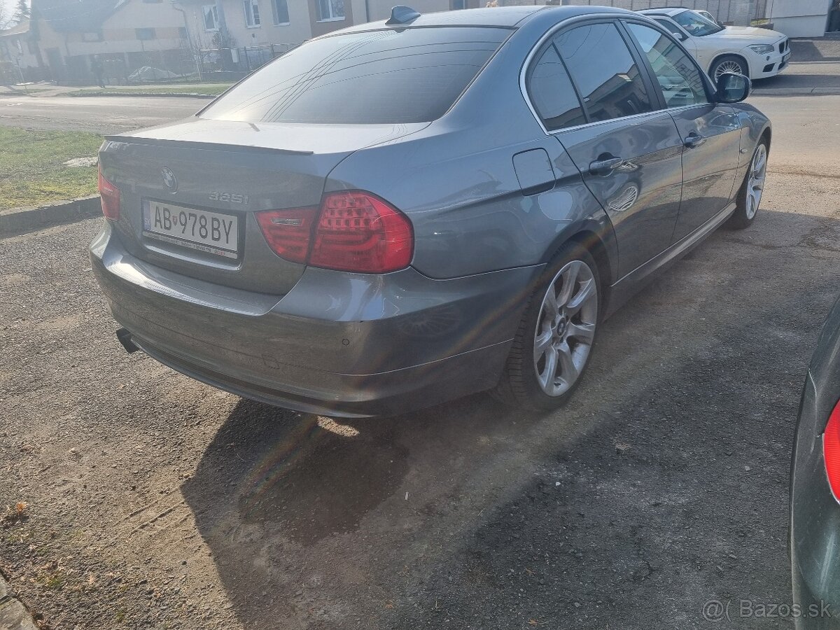 Predam BMW 325i e90 LCI - 4