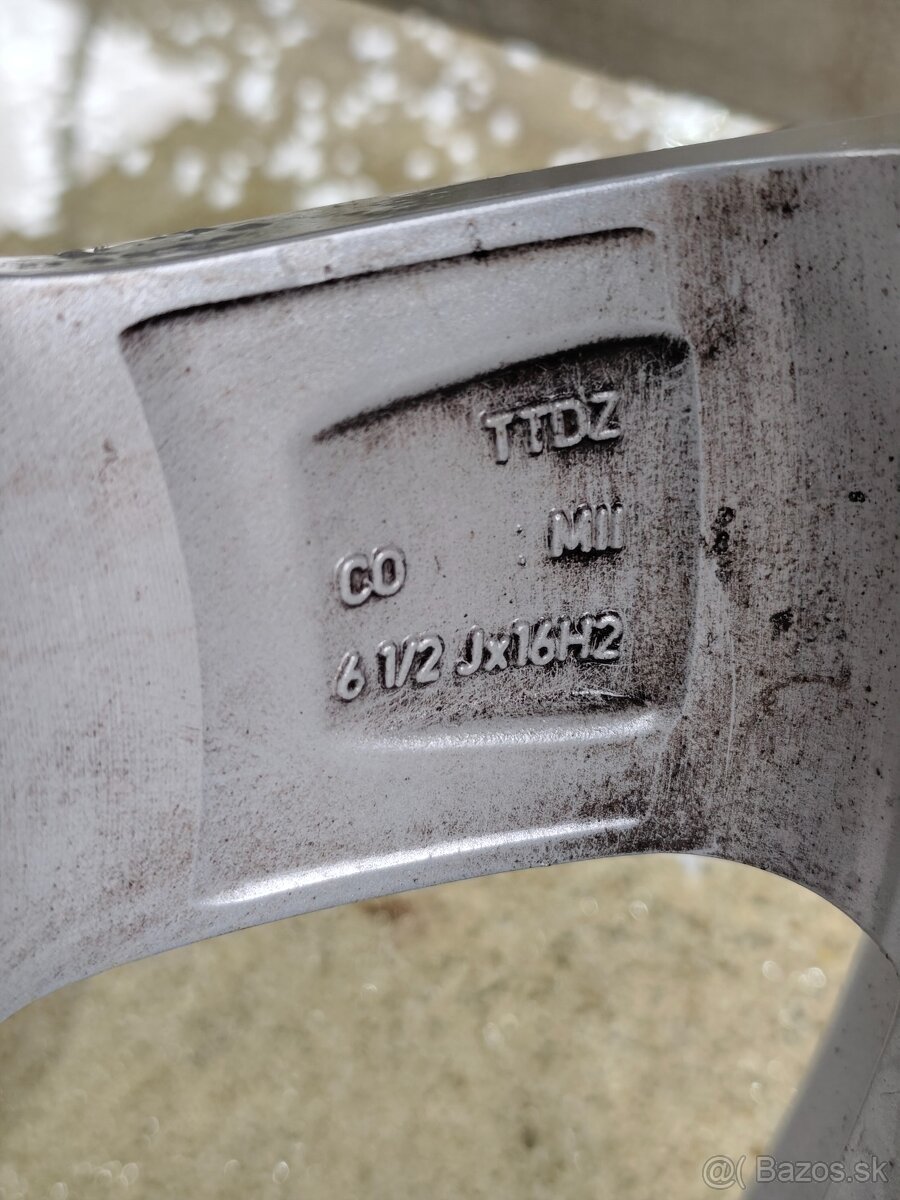 Predám hliníkové disky DEZENT 5x114.3 R16 - 4