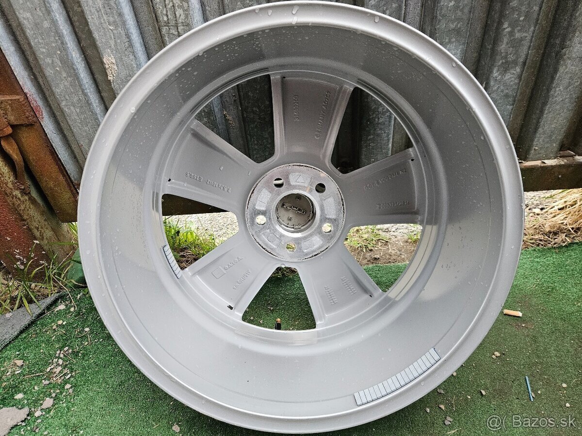 Originálne hliníkové disky VOLVO - 5x108 r18 - 4