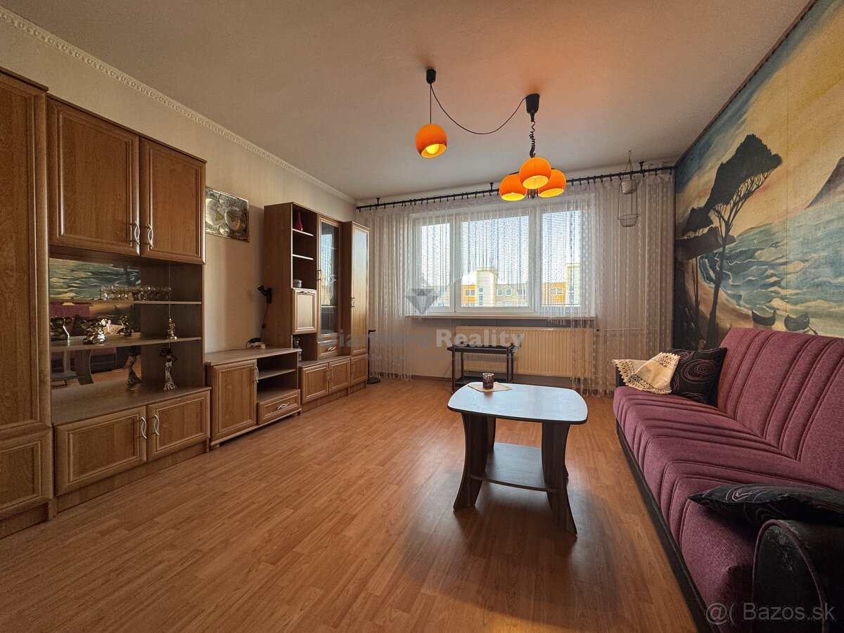 REZERVOVANÉ | NAJLACNEJŠÍ 3 IZBOVÝ BYT NA SÍDLISKU ŤAHANOVCE - 4