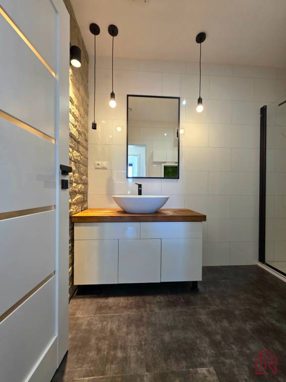 2 izbový, balkón, novostavba, dokončená, zariadená, park. mi - 4