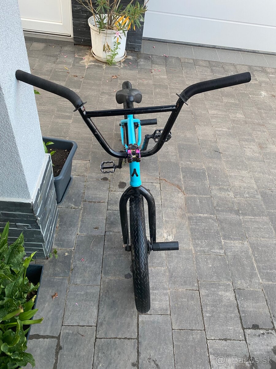 BMX - 4