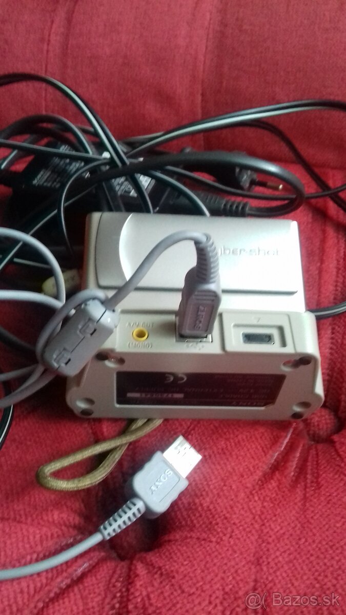 Fotoaparat Sony maly - 4