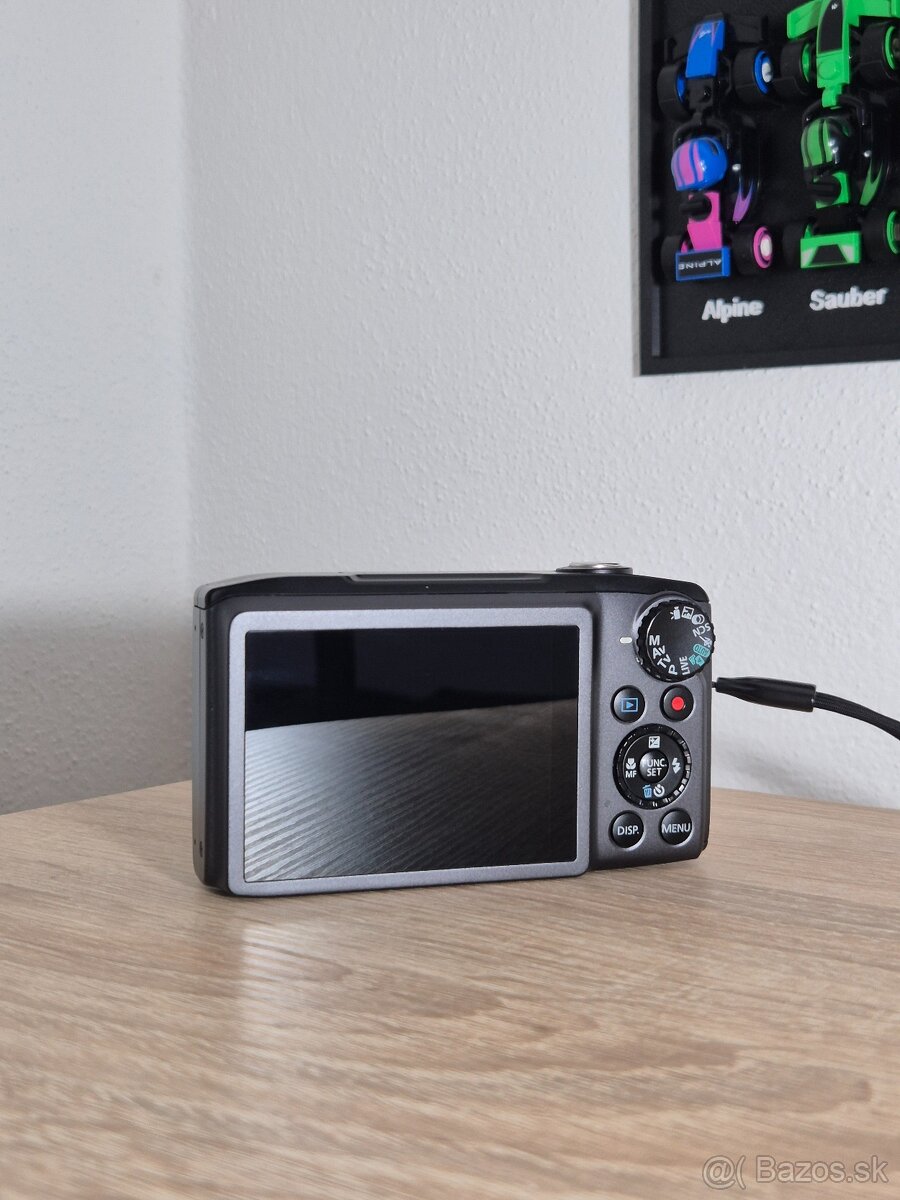 Canon PowerShot SX270 HS - 4