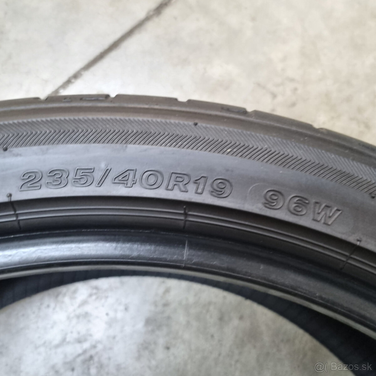 Letné pneumatiky 235/40 R19 BRIDGESTONE - 4