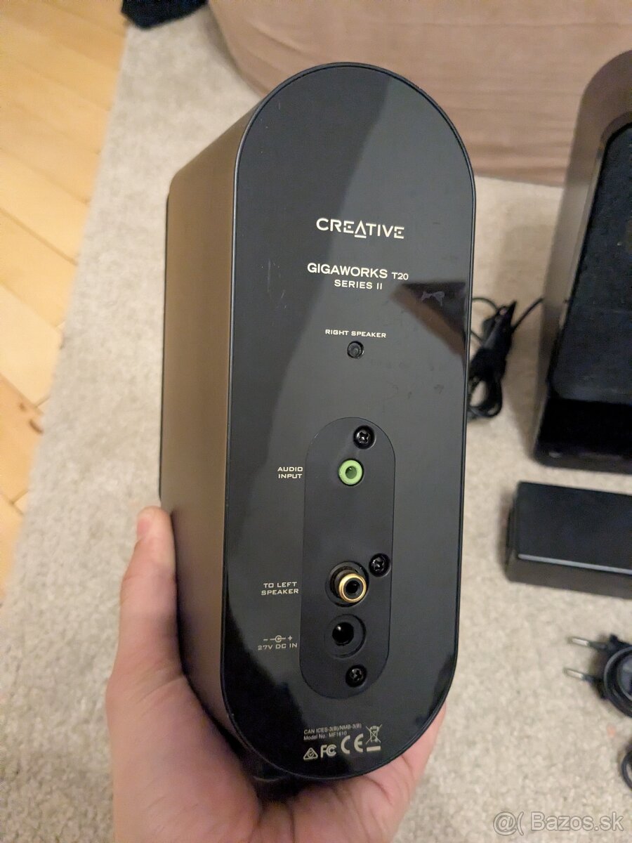 Creative GigaWorks T20 II - 4