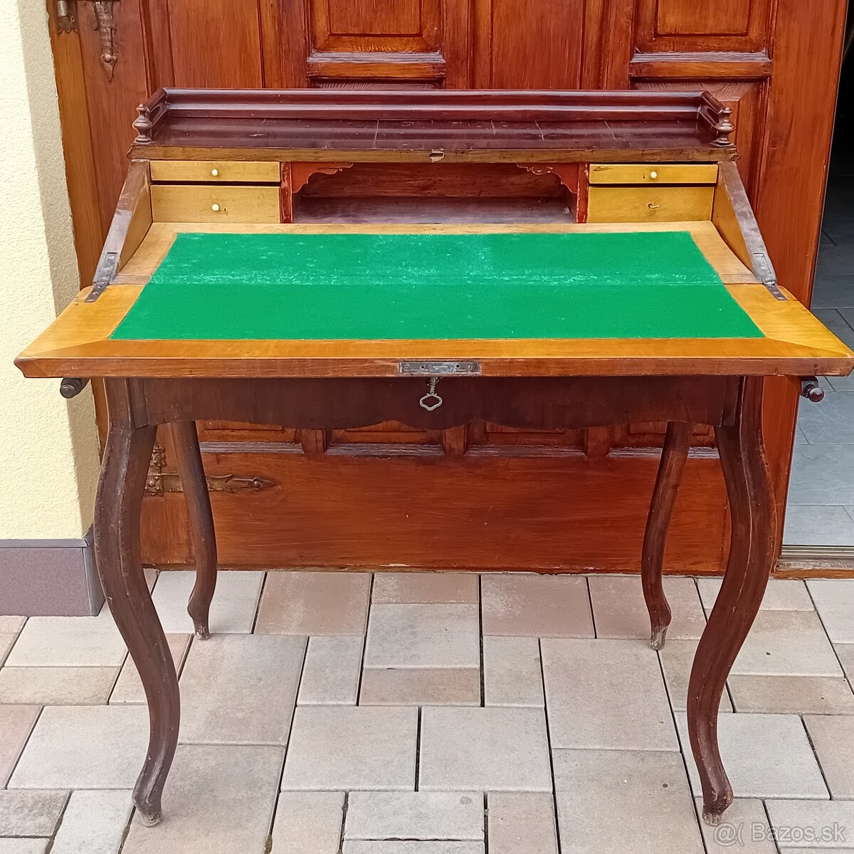 Starožitný stolík - 4