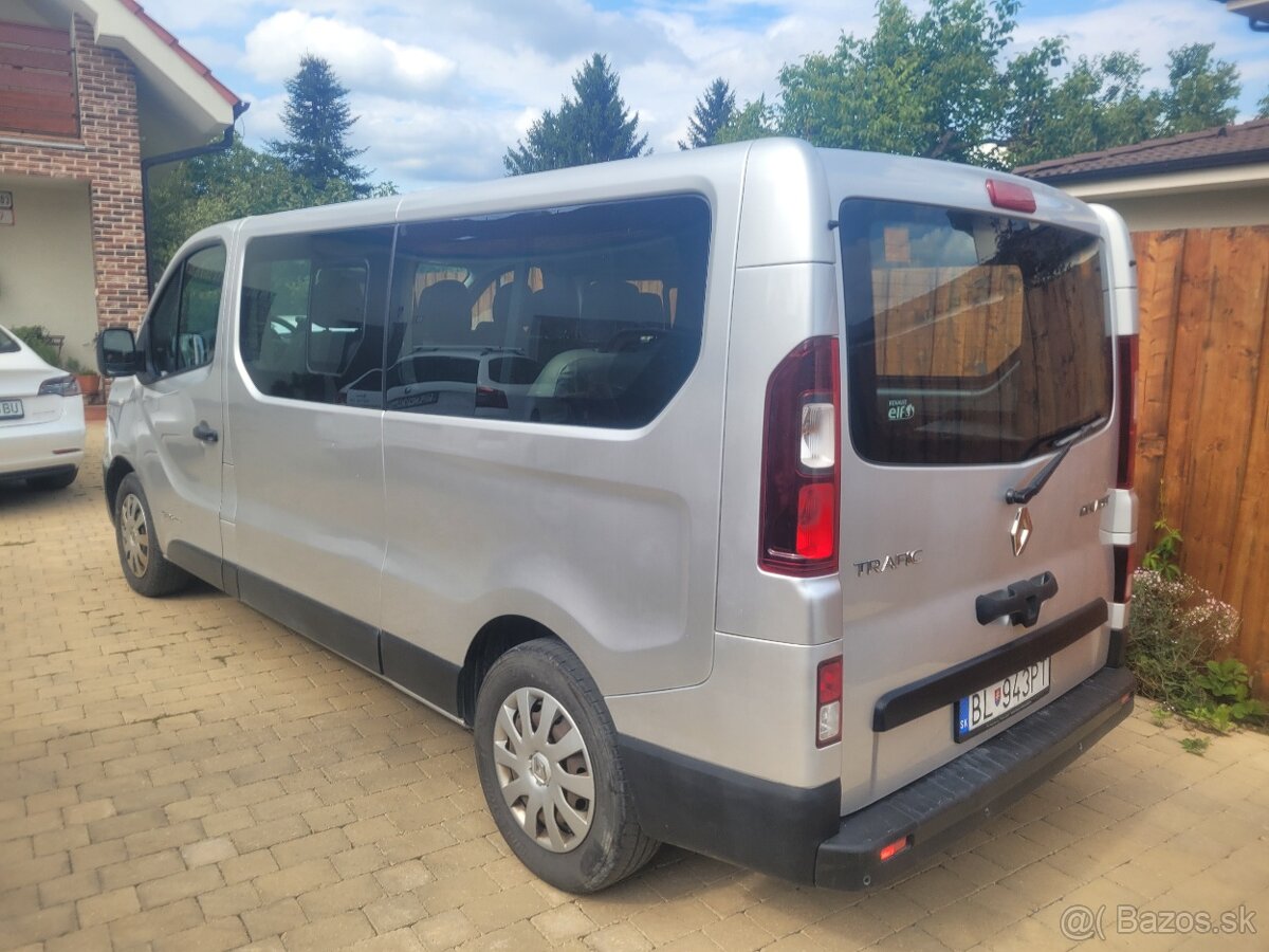 Predám Renault Trafic 1,6 diesel, 6/2017, 9 miestne - 4