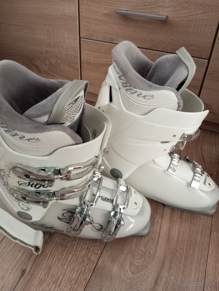 Lyže, lyžiarky - 4