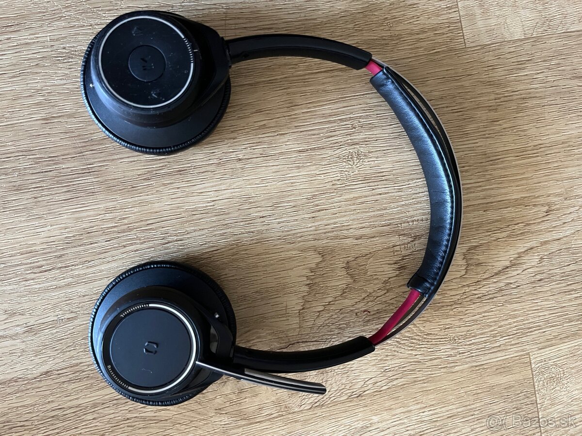 Plantronics VOYAGER FOCUS UC - 4