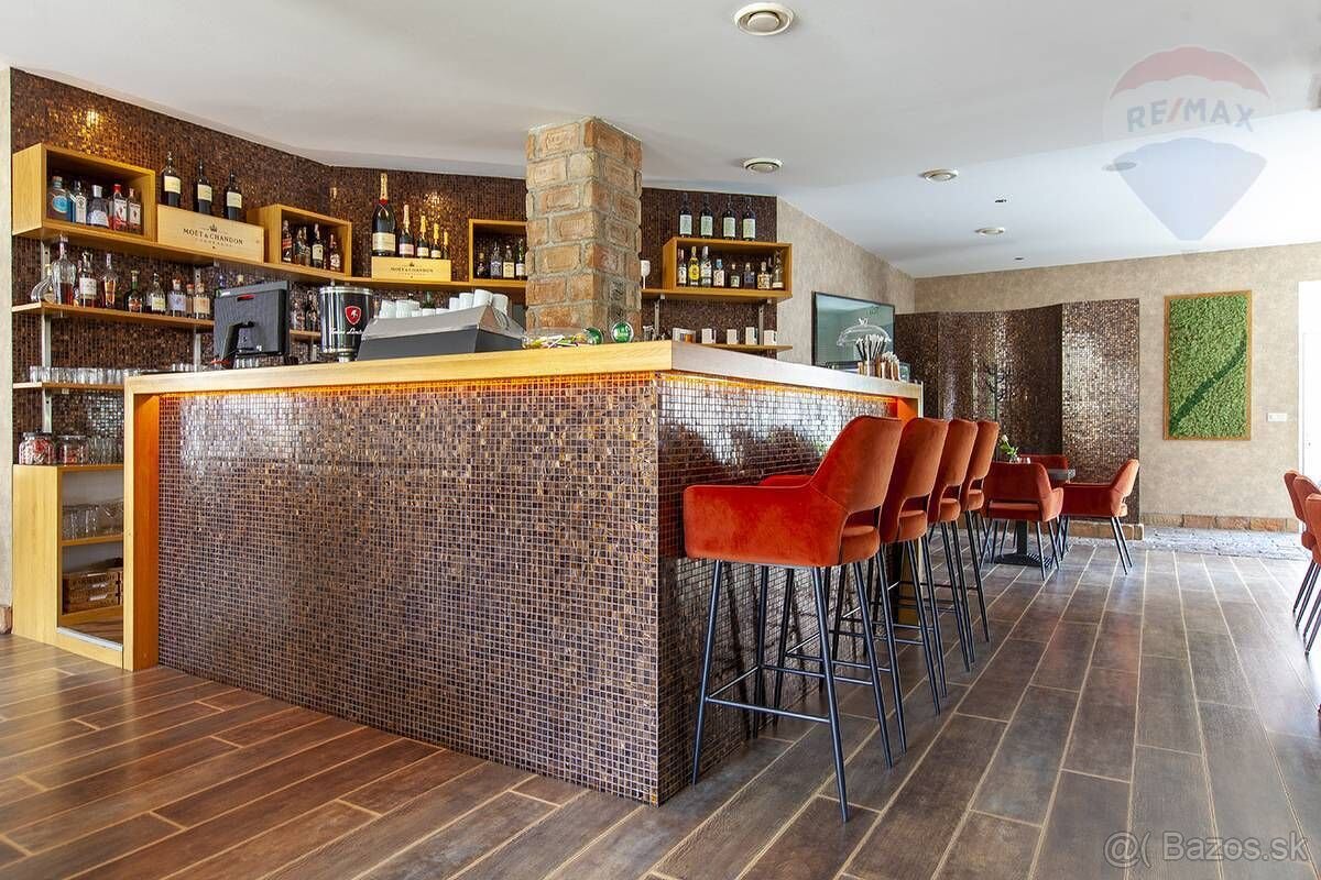 Na prenájom kaviareň v centre mesta Malacky - 4