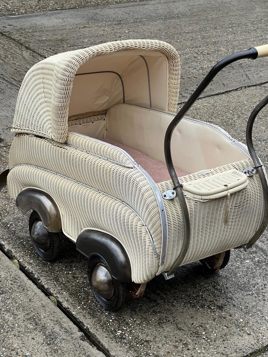 Starožitny kočik - 4