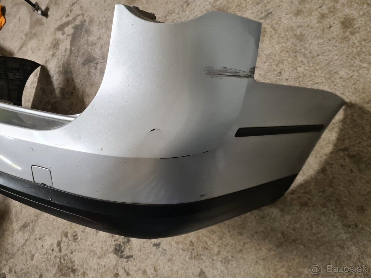 Zadny naraznik VW Passat b6, combi - 4