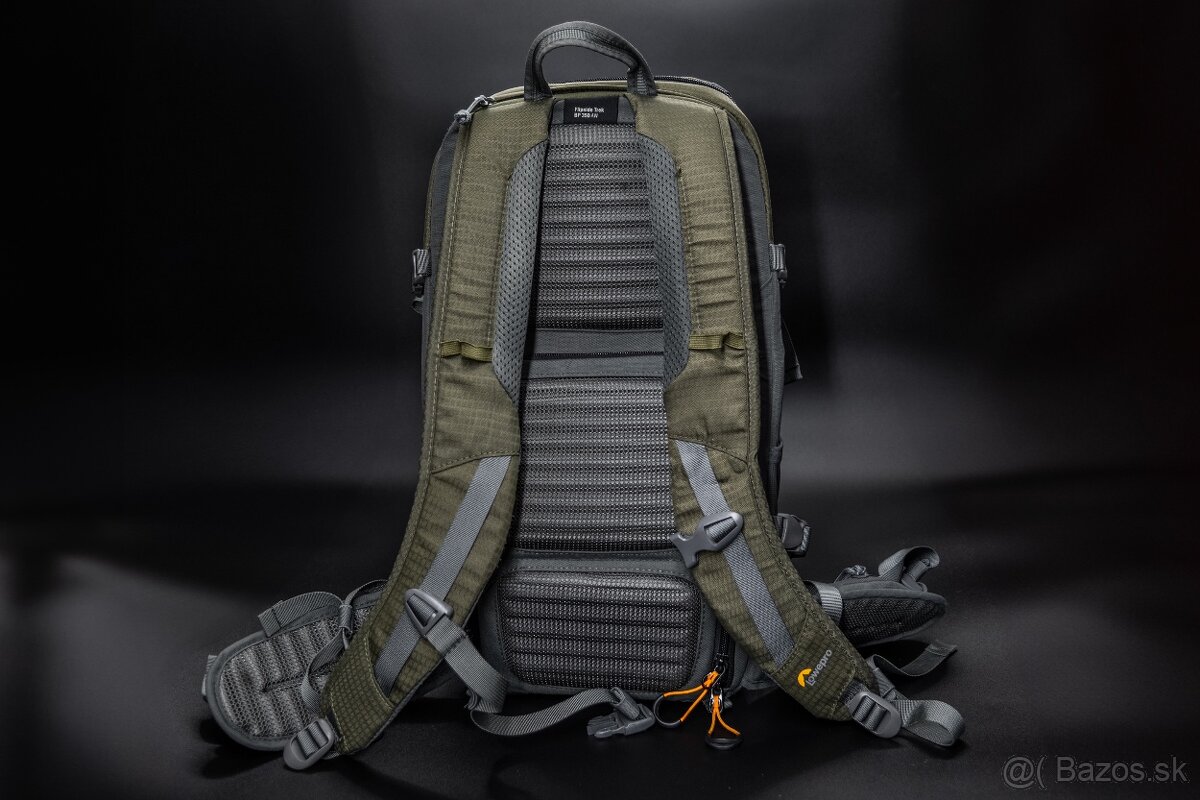 Foto batoh Lowepro Flipside Trek 350 AW - 4