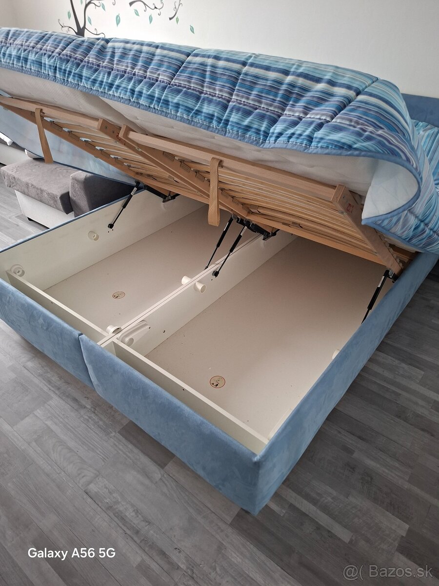 Manželská posteľ - 4