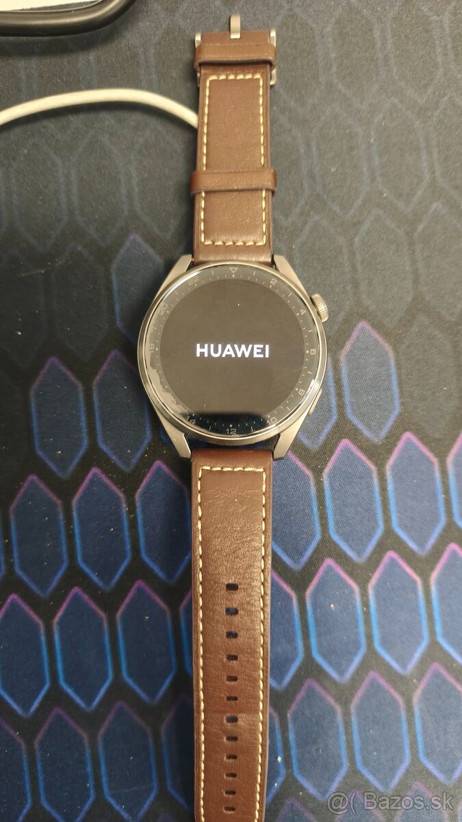 Huawei Watch 3 PRO + náramky - 4