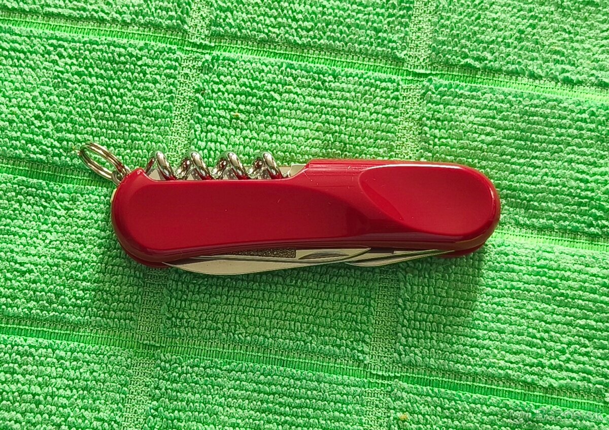WENGER DELÉMONT EVOLUTION 10 - 4
