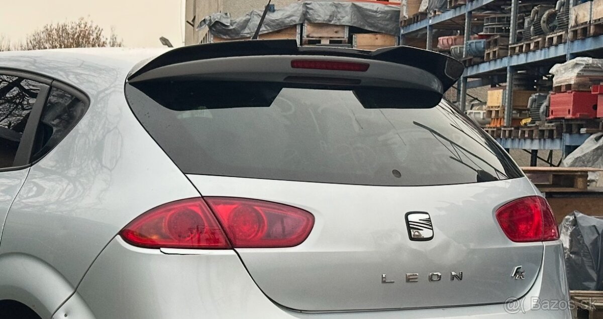 Lip/spojler zadného kufra – SEAT Leon 2009–2012 Facelift - 4