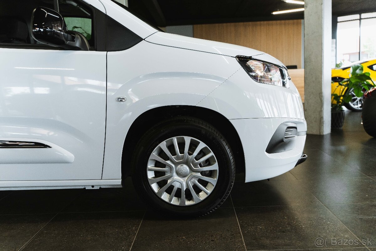 Toyota Proace City Verso Shuttle Short 1.5D 102k MT/6 - 4