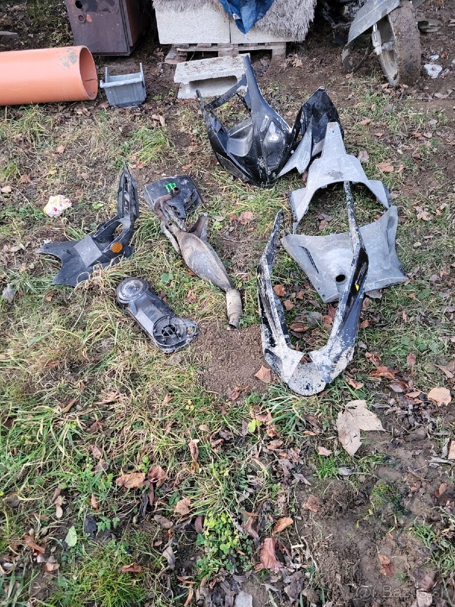 Skuter derbi gp 50 - 4