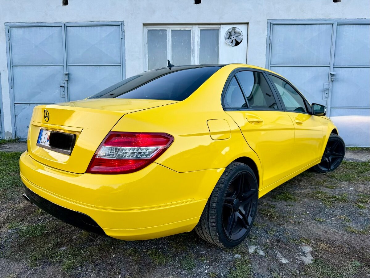 MERCEDES-BENZ C200CDI W204 3M FÓLIA MODEL 2011 - 4