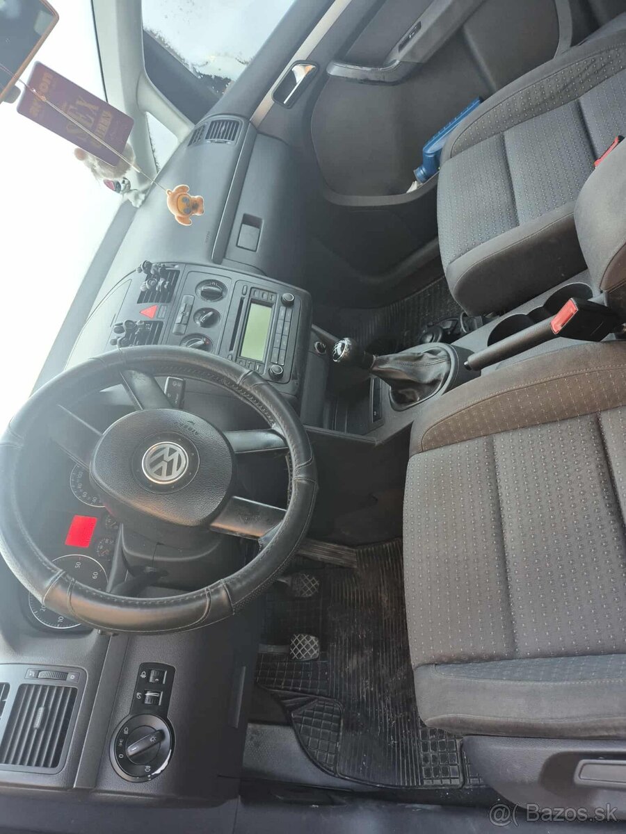 PREDAM VW TOURAN - 4