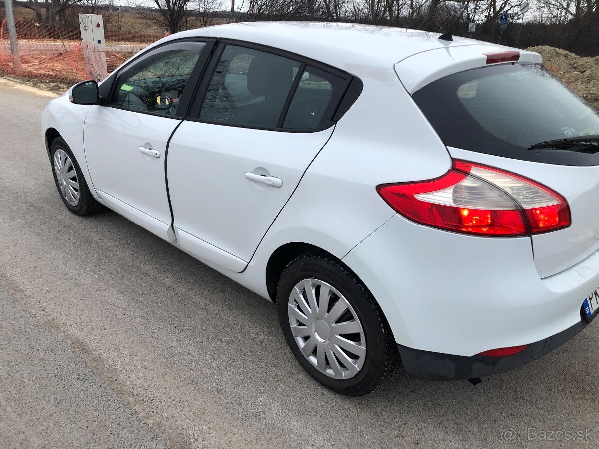 Renault megane 2014 1.6 - 4
