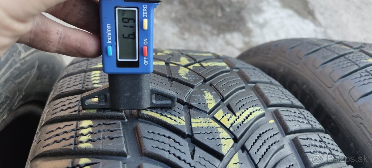 Zimné Goodyear Ultragrip ICE 235/55/19 105T - 4