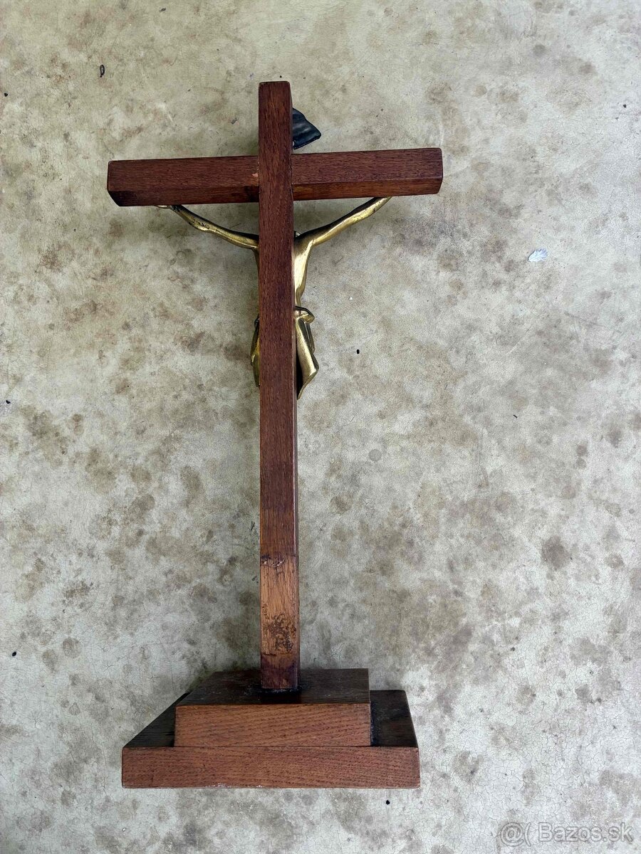 Starožitný veľký kríž - 4