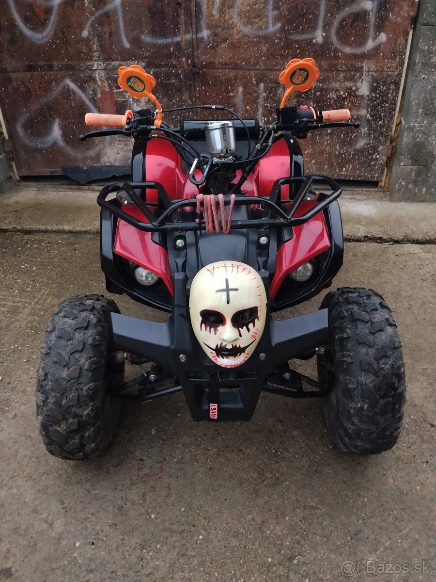 Predám štvorkolku 125 automat.