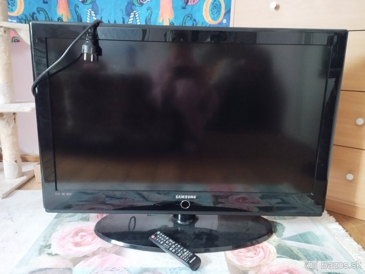 Televízor Samsung - 4