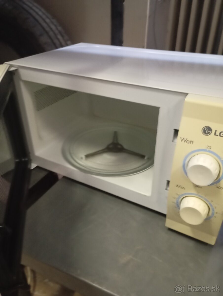 mikrovlnka - 4