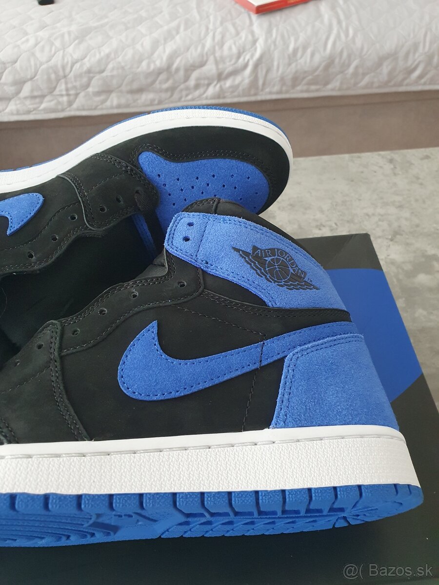 Nike Air Jordan 1 - 4