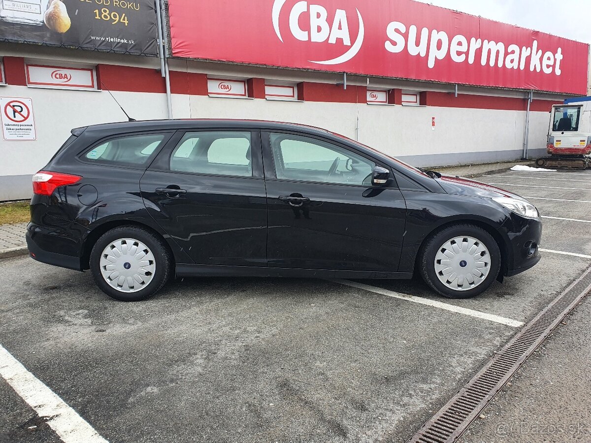 Ford Focus Combi Mk3 1.6 TDCi 70 kW - 4