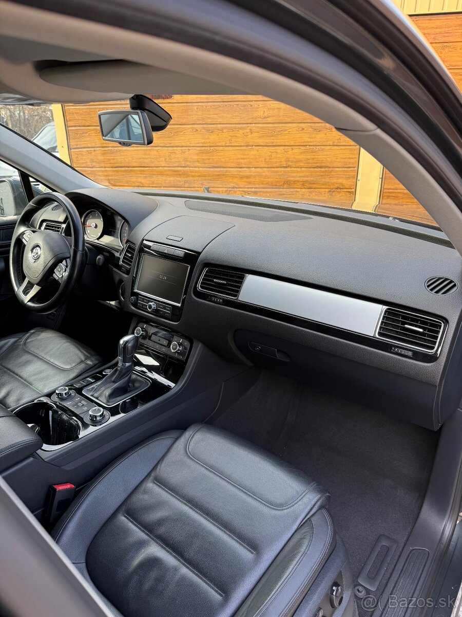 predám touareg 2 7p 180kw blumotion premium - 4