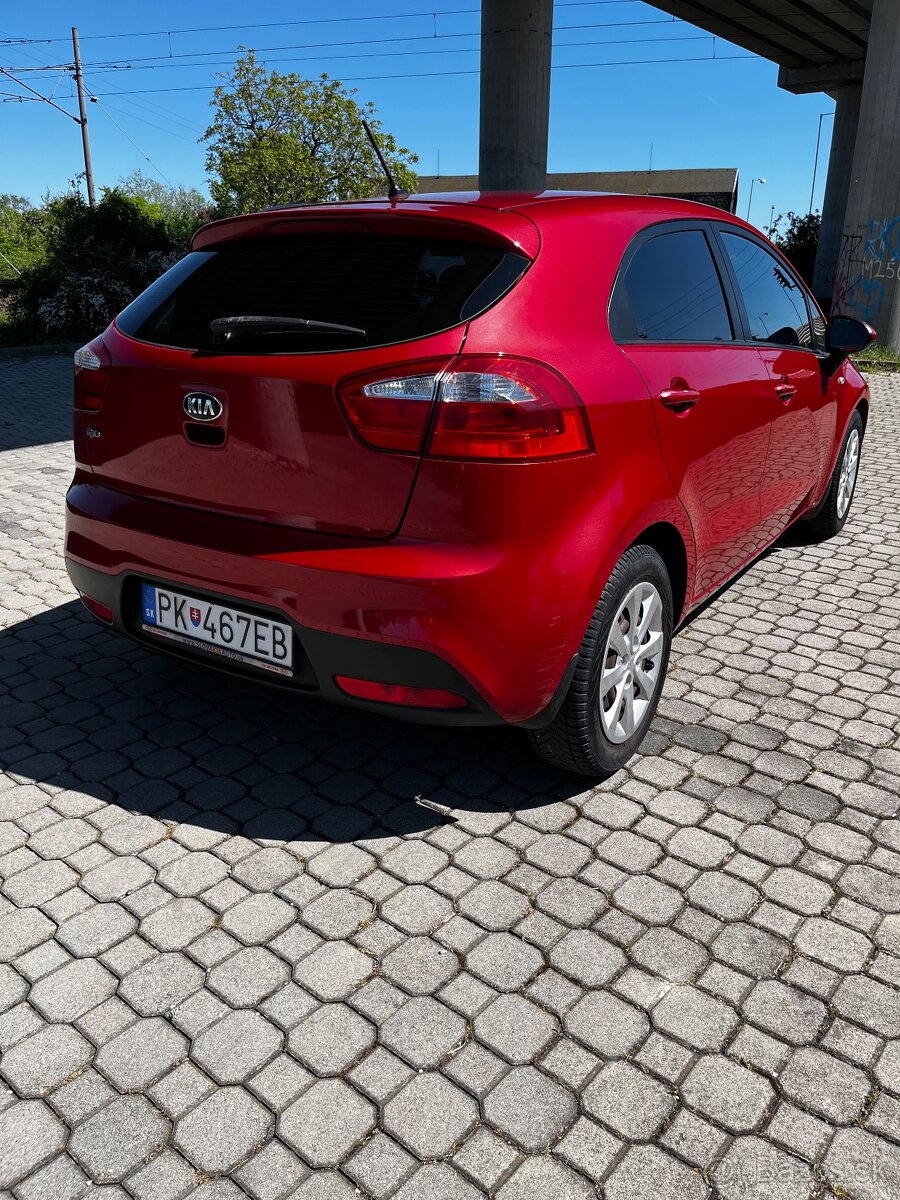 Kia Rio 1.2 - 4