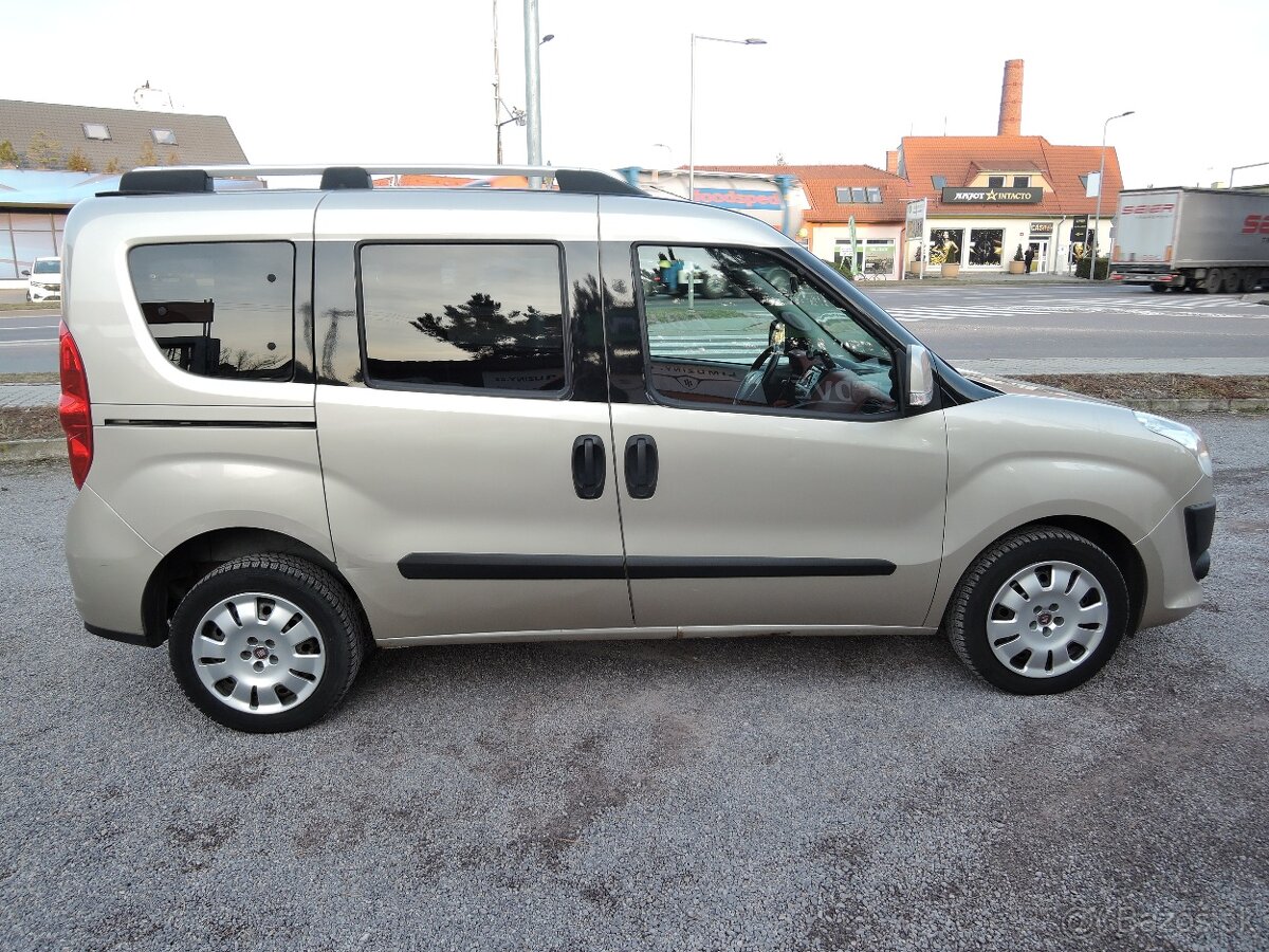 Fiat Dobló 1,4i 7.míst 2010 - 4