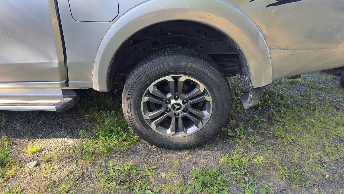 Predam kolesa Mitsubishi L200 - 4