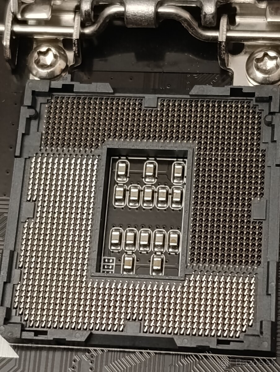 COMBO GIGABYTE GA-H110M-S2H + i5-6500 - 4