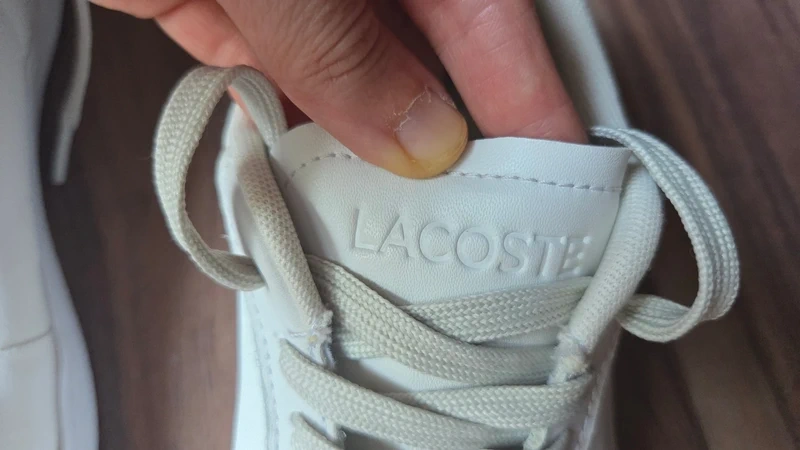Lacoste tenisky - celokoženné - 4