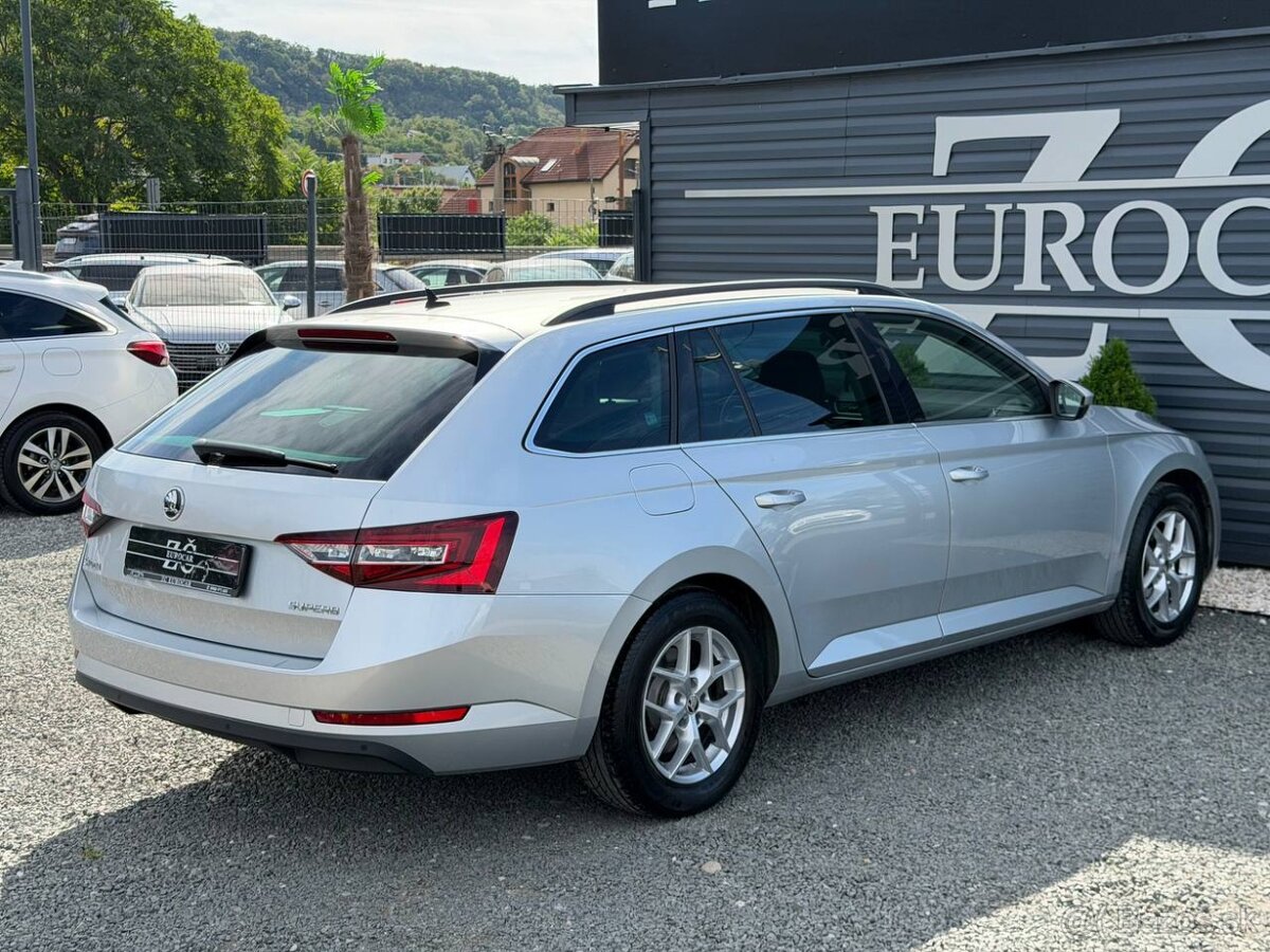 Škoda Superb Combi 2.0 TDI - 4