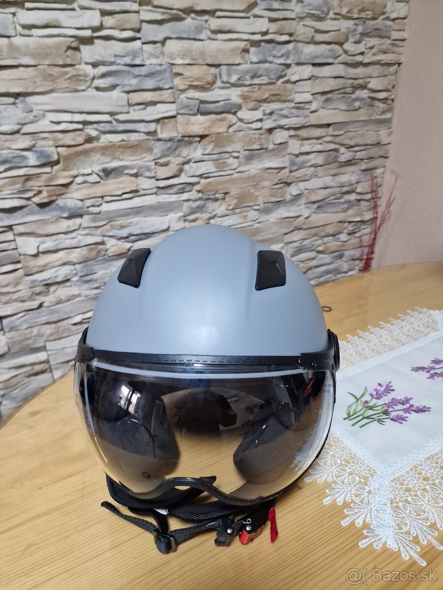 Prilba VITO UNO biela farba , S veľkosť. - 4