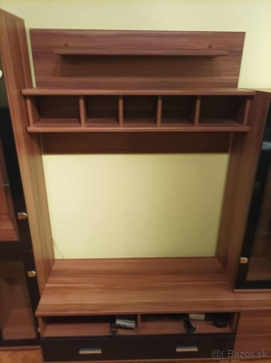 Obývacia stena 5-dielna + stolík zadarmo - 4