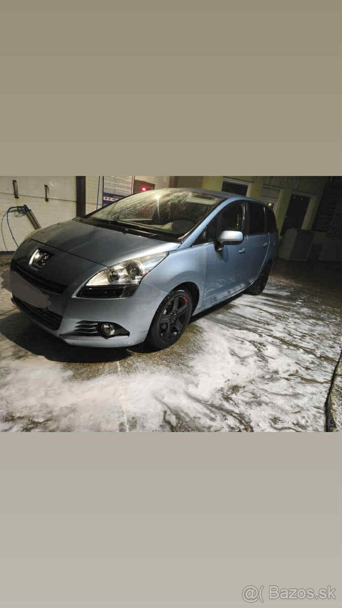 Peugeot 5008 - 4