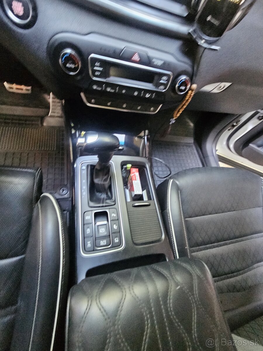 Kia sorento 2018 - 4